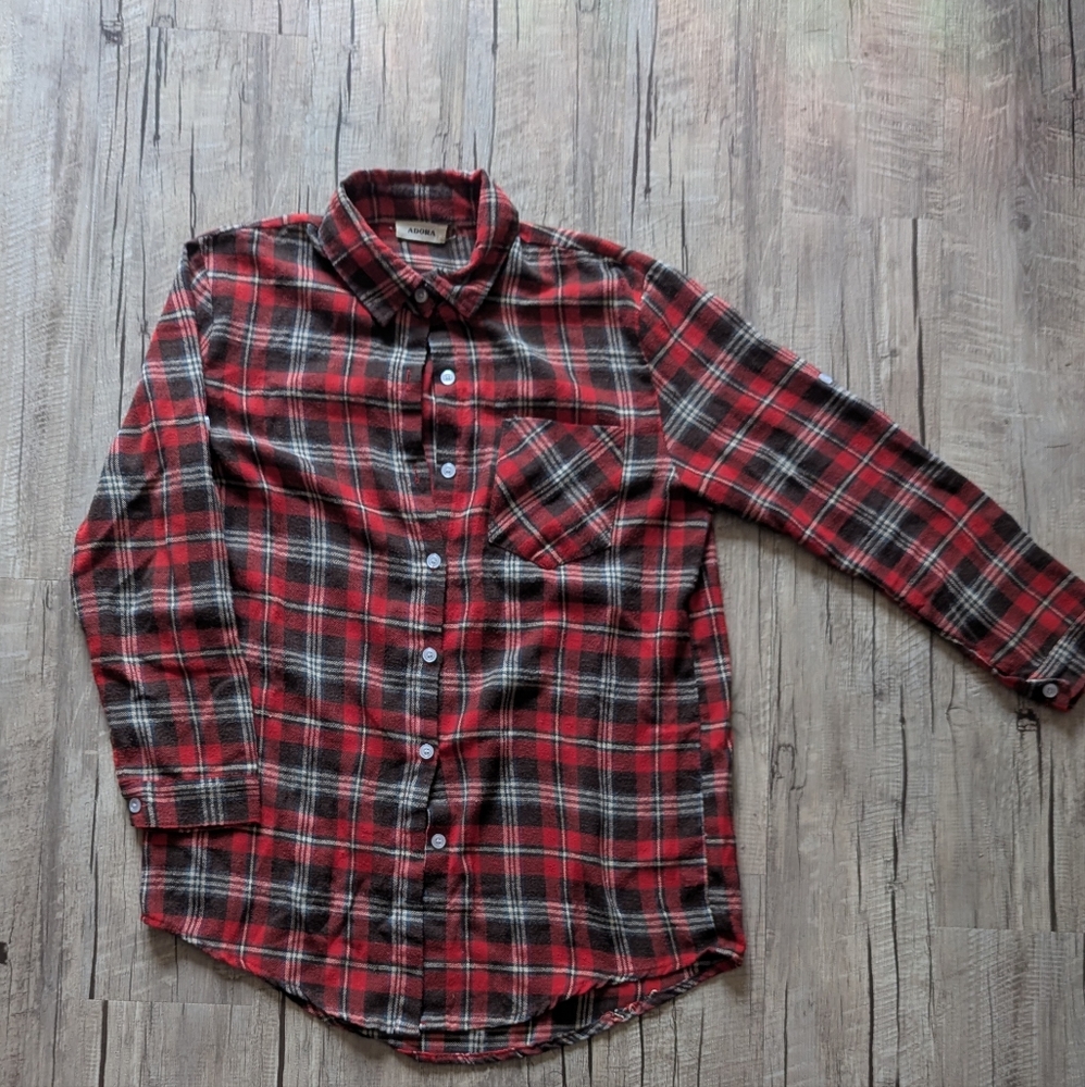 Aeropostale Red and Black Plaid Women's Button Down Shirt